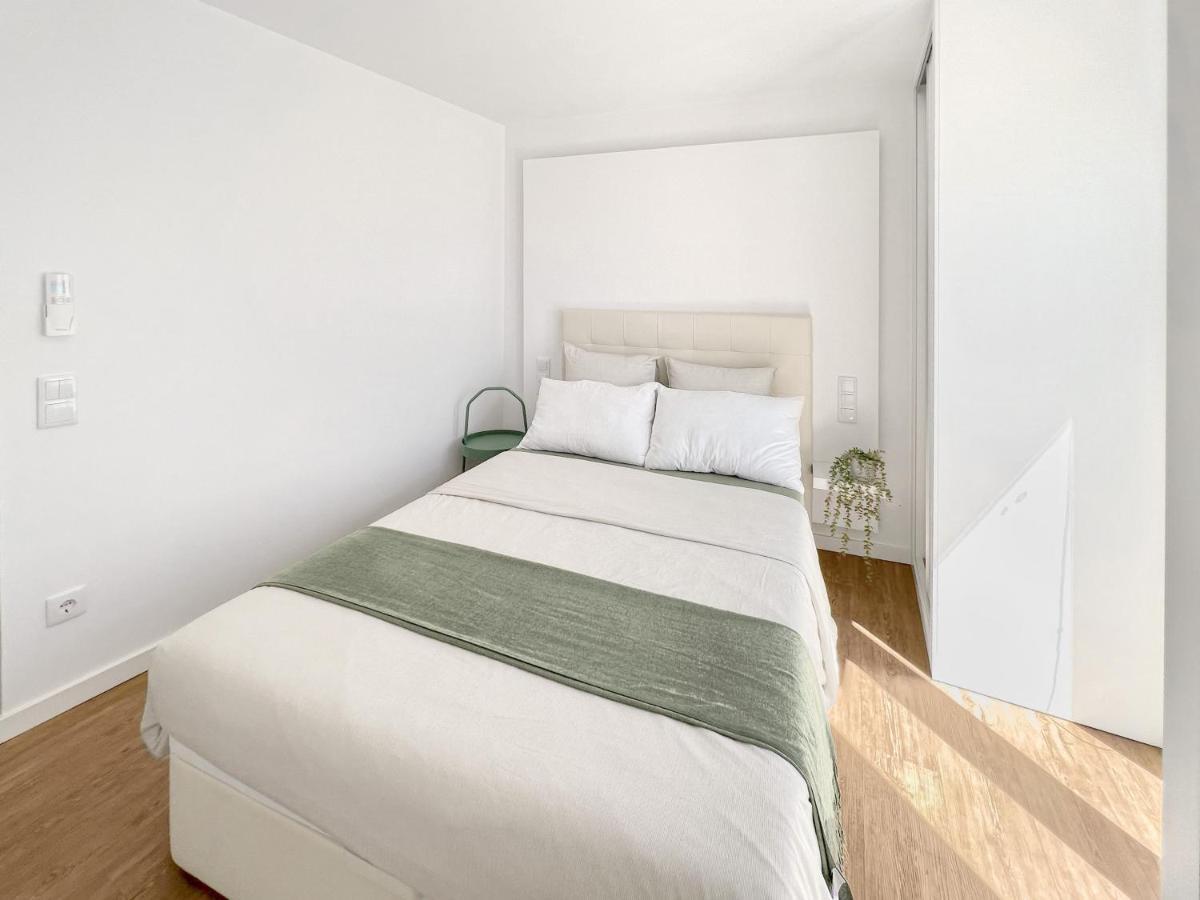 Sea Light Apartment Sesimbra. 2 Bedrooms, 6 Guests Екстериор снимка