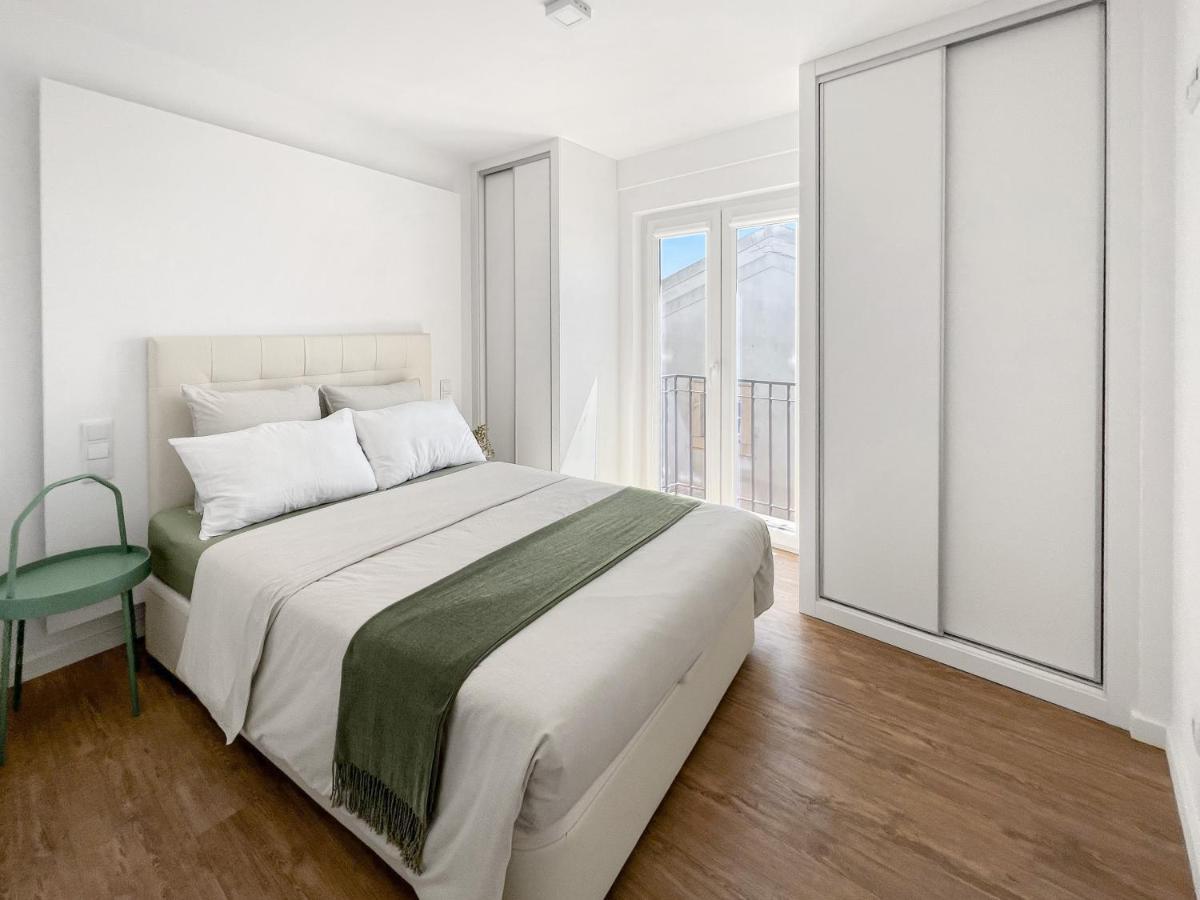 Sea Light Apartment Sesimbra. 2 Bedrooms, 6 Guests Екстериор снимка