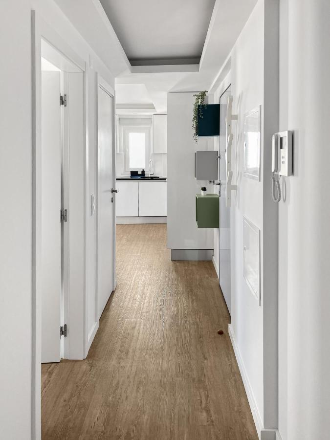 Sea Light Apartment Sesimbra. 2 Bedrooms, 6 Guests Екстериор снимка